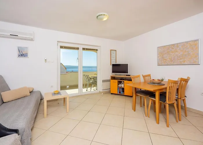 Apartments Petak Apartment Dramalj