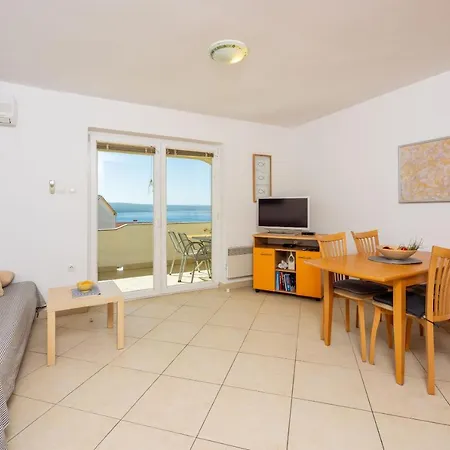 Apartments Petak Apartment Dramalj
