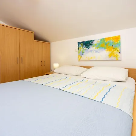 Apartments Petak Apartment Dramalj