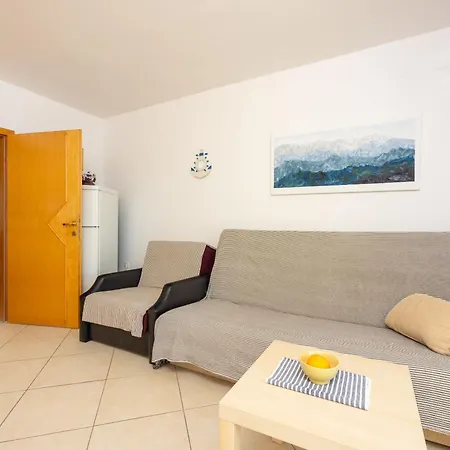 Apartments Petak Apartment Dramalj